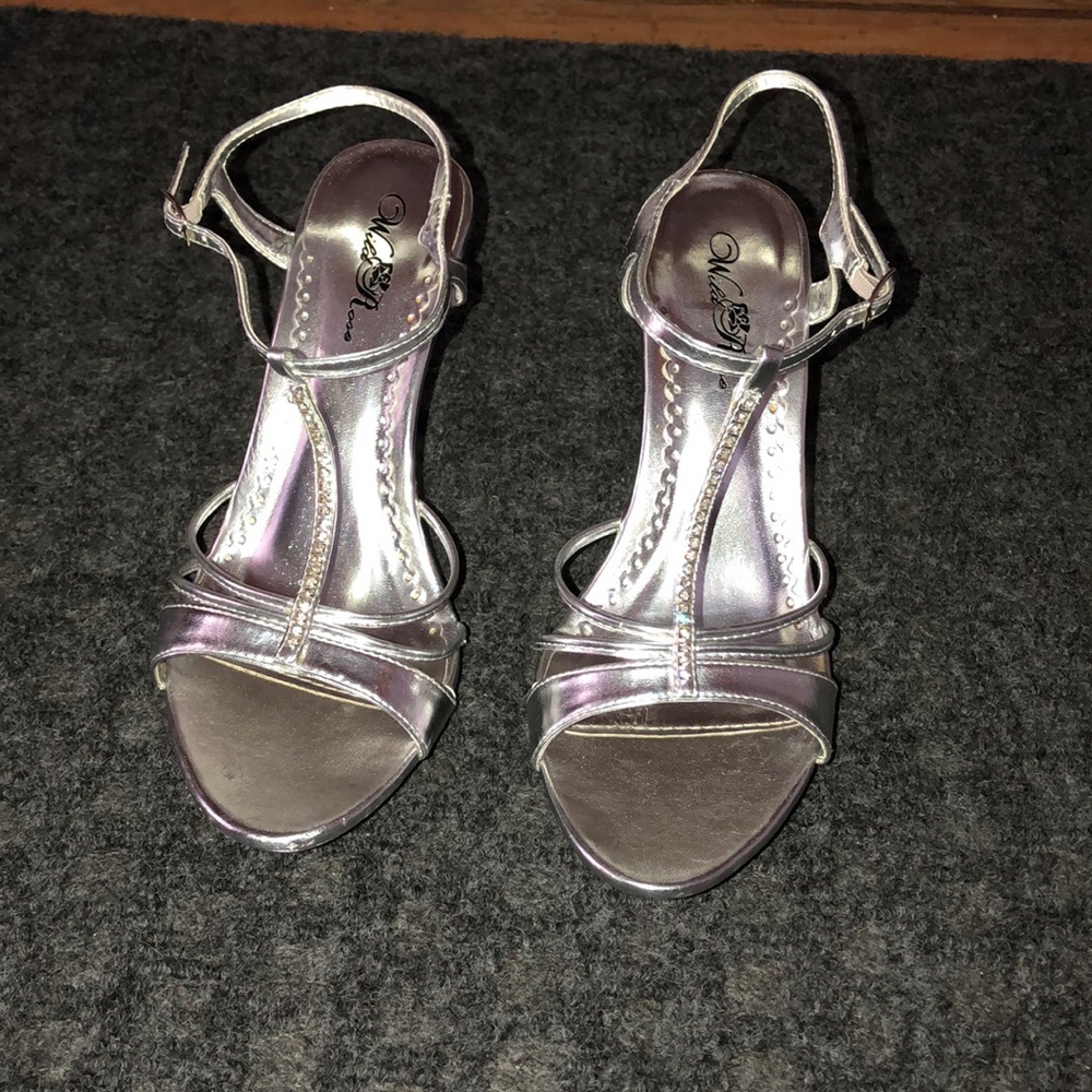 Wild Rose silver heels